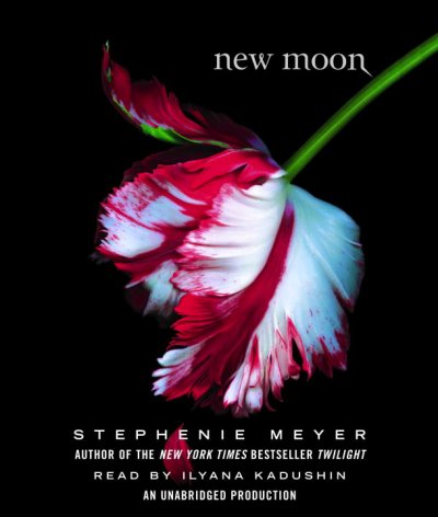 New moon [sound recording] / Stephenie Meyer.
